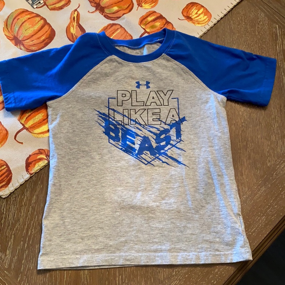 COPY - Boys Under Armour shirt